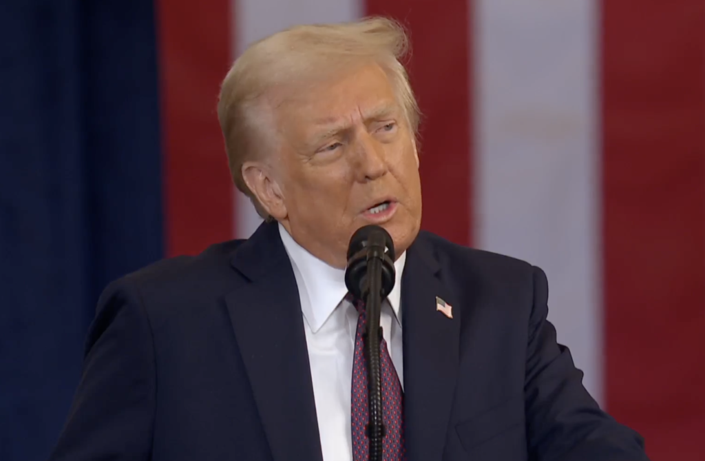 America में 75 देशों के लोगों की No Entry, Donald Trump ने नए वीजा जारी करने पर लगाई रोक